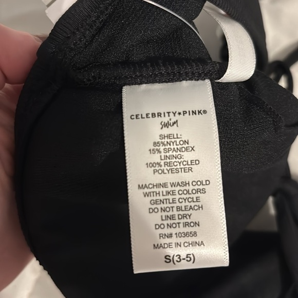 NWT bikini top - Picture 7 of 7